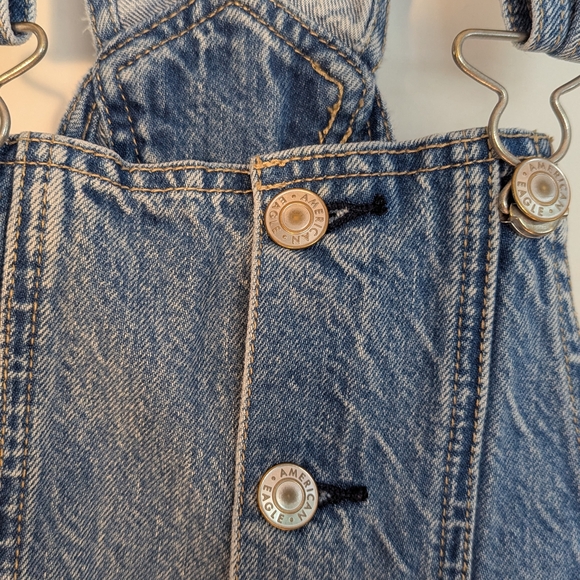 American Eagle Outfitters Light Blue Denim Overalls. Size 2. - Picture 5 of 6